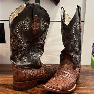 Ferrini Brown and Black Embroidered Western Boots